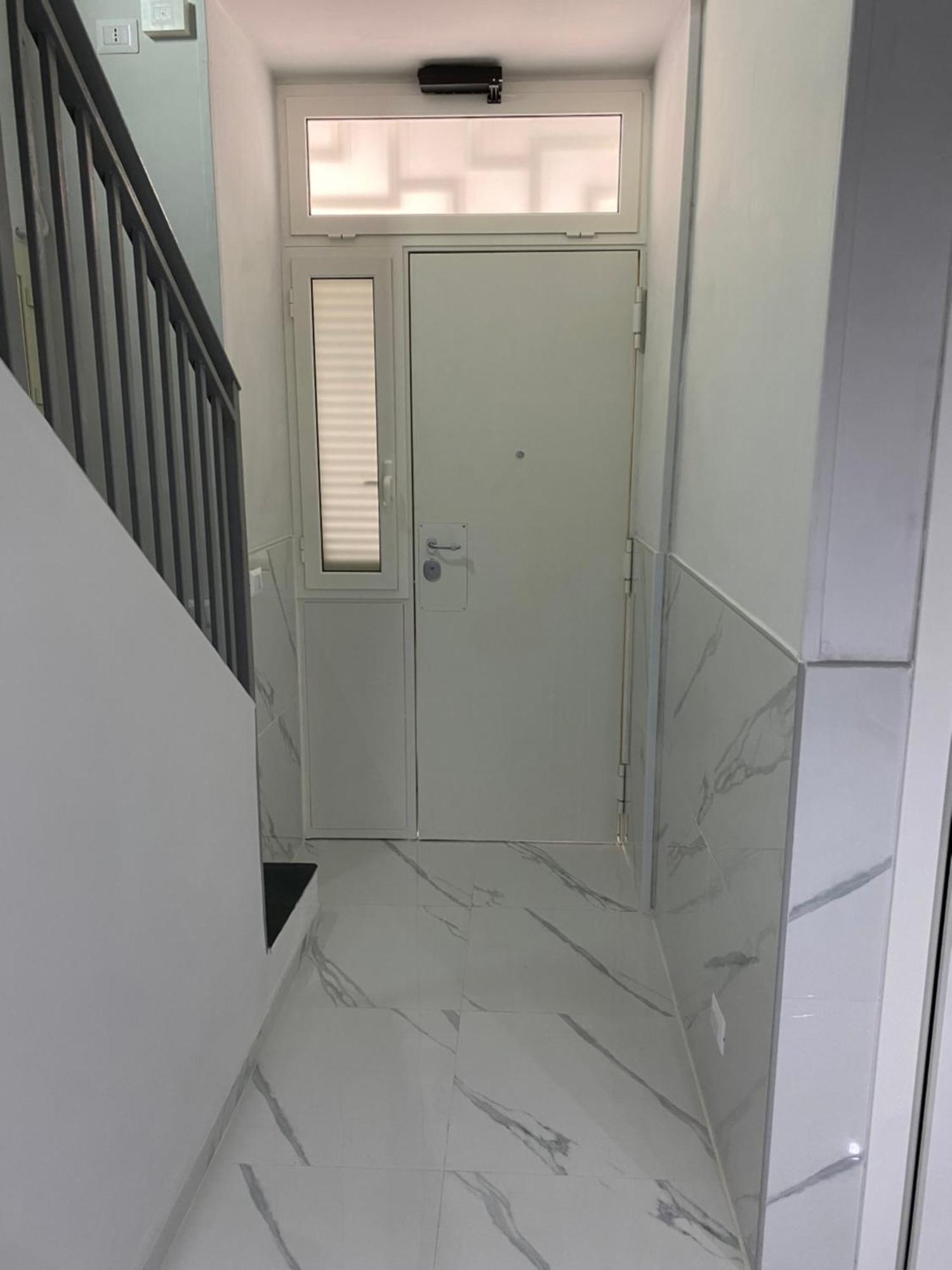 House Angiolina Bed & Breakfast Наполи Екстериор снимка