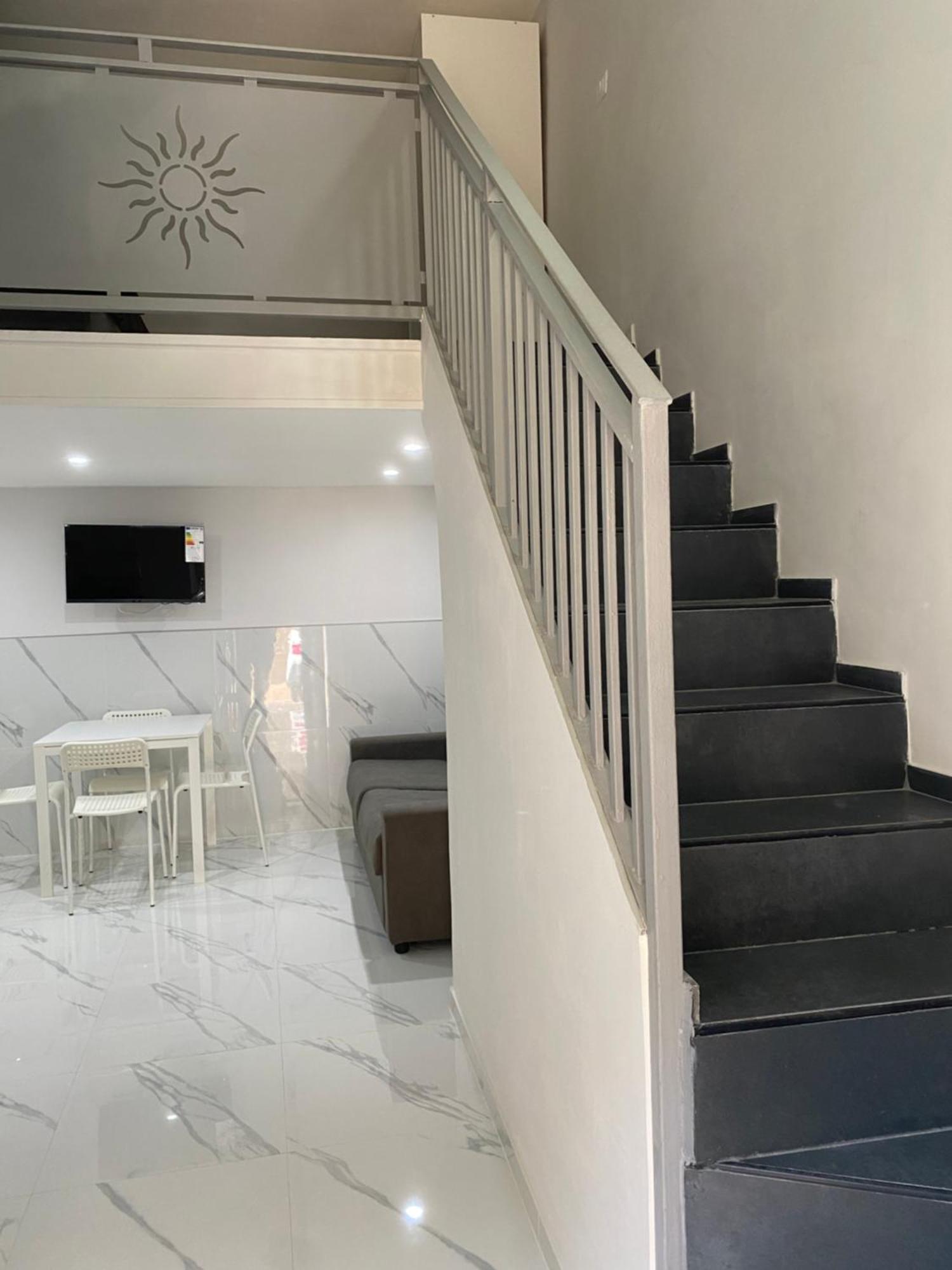 House Angiolina Bed & Breakfast Наполи Екстериор снимка